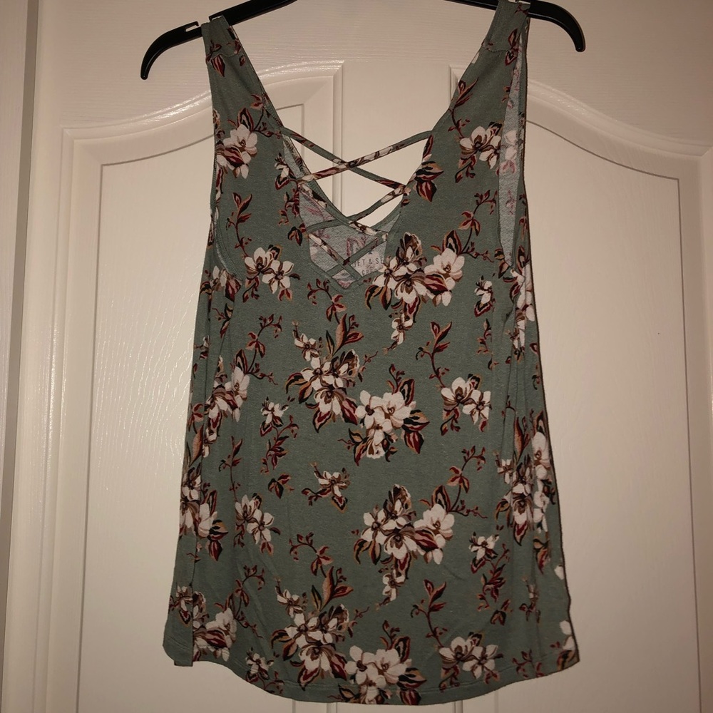 Floral green tank top